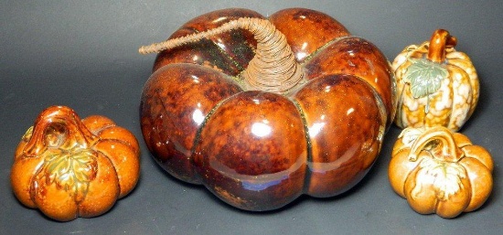 Nice Ceramic Decorative Pumpkin Set