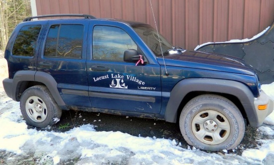2004 Jeep Liberty #3