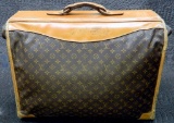 Louis Vuitton Folding Travel Garment Bag Luggage