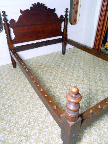 Antique Rope-and-Peg Suspension Bed, Full/Double Size