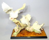 Giuseppe Armani Figurine, Three Doves, Model No. 996S