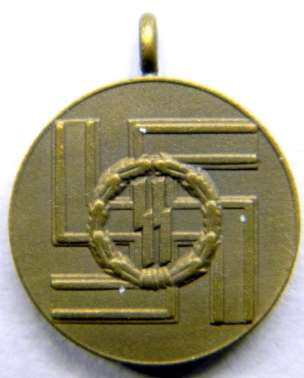 German WW2 Miniature Waffen SS 8 Year Long Service Award