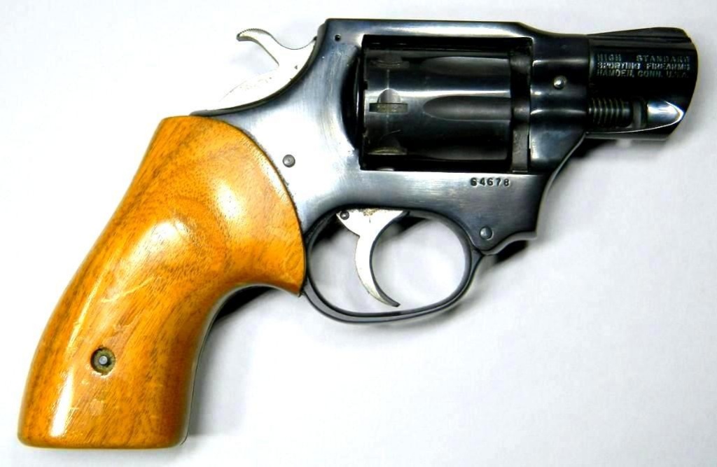 High Standard Sentinel Mk Iv 22 Magnum Revolver Guns Military Artifacts Firearms Online Auctions Proxibid