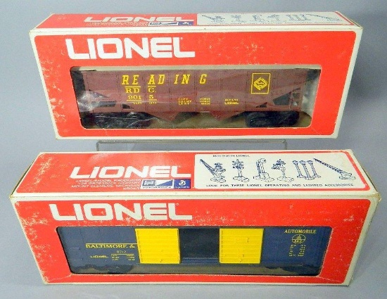 Lionel B&O Automobile Car and Reading Short Hopper