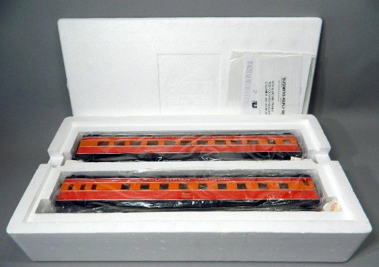 MTH 70' Scale Streamlined Sleeper/Diner Set