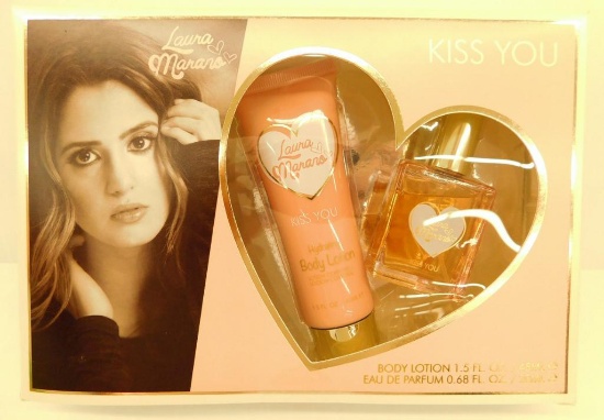 Laura Marano Kiss You Perfume Sets, 21 Units