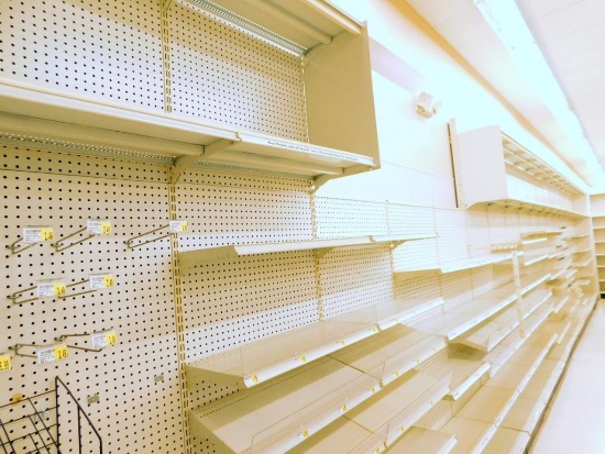 Gondola Wall Unit: 42.5' L, 17 Bases, 88 Shelves, Wire Display Rack