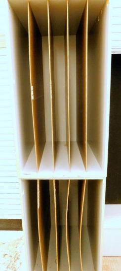 Picture and Poster Vertical Slide-in Display Unit