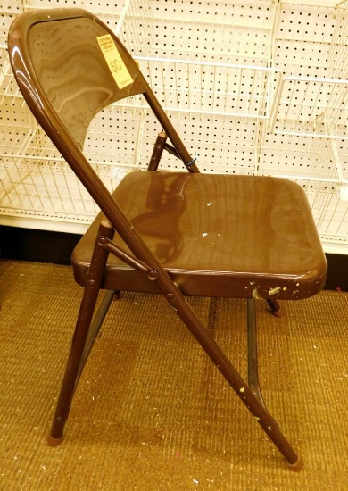 Metal Folding Chairs, 9 Units