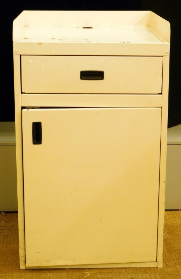 Metal Podium and Storage Locker Lot