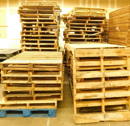 Wooden Pallets, 90-100 Units