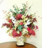 Elegant Floral Arrangement