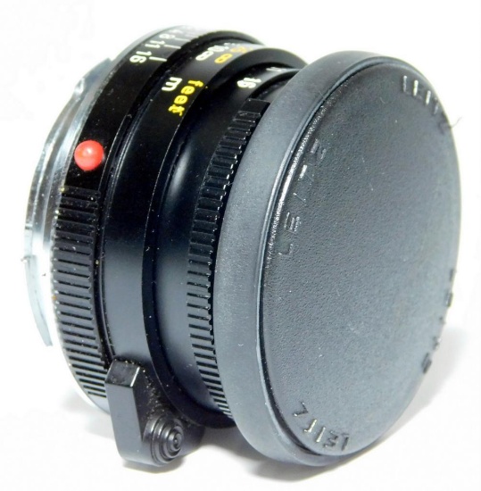 Leitz Summicron-C 1: 2/40 Camera Lens