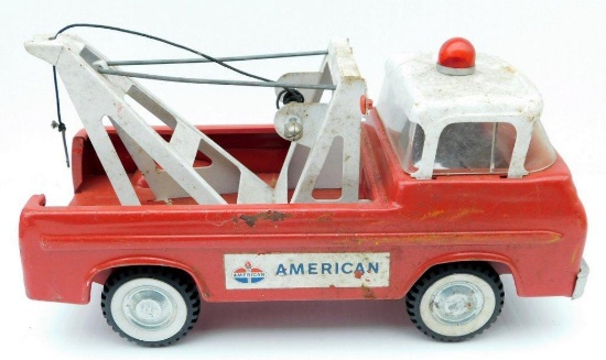 Nylint 'American Standard' Ford Tow Truck Toy