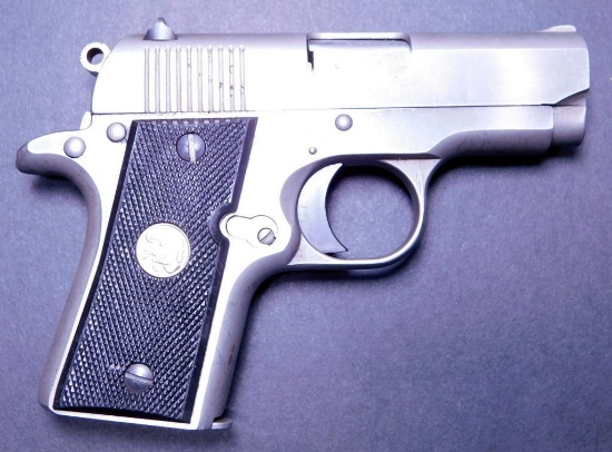 Colt Mark IV .380 Cal Semi-auto Pistol w/Case