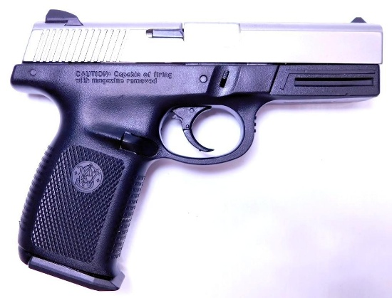 Smith & Wesson Model SW9VE 9mm Semi-auto Pistol