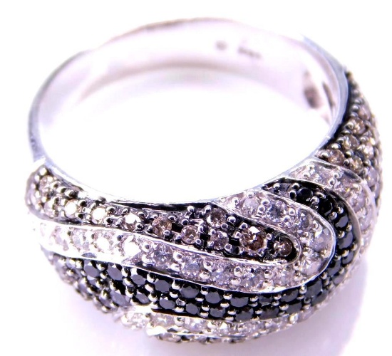 14K White Gold and Diamonds Women's Ring