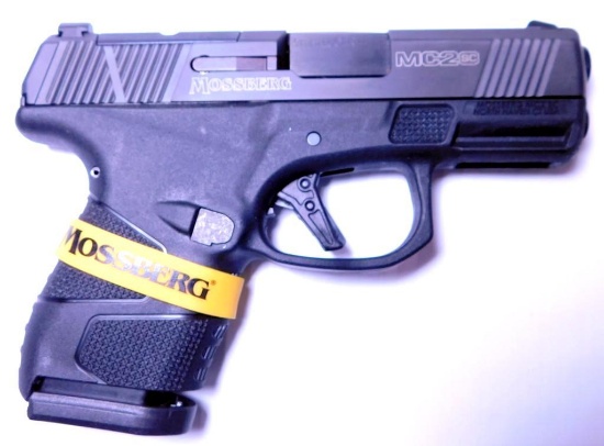 Mossberg Model MC2 9mm Semi-auto Pistol, w/ Box