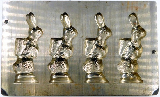 Vintage Multiple Bunny Rabbit w/ Picnic Backpack Ice Cream or Chocolate Mold