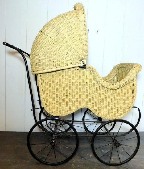 Antique Wicker Pram