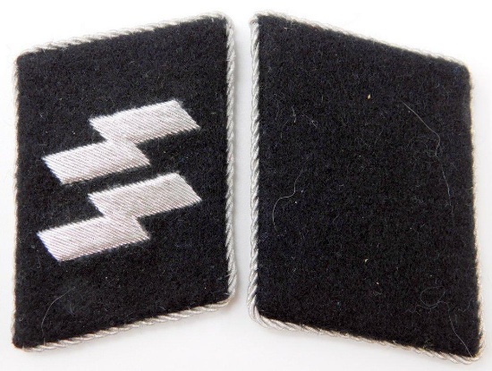 Pair of German WWII Waffen SS Officers Runic Collar Tabs