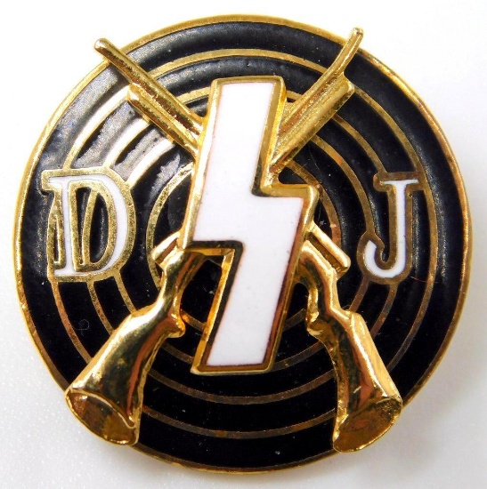 German WWII Gold Deutsches Jugend DJ Marksman Shooting Badge