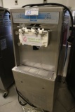 Taylor 794-33 twist soft serve machine – 3 phase – water cooled - M0072426