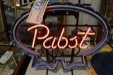 Pabst neon light - only Pabst lights up - ribbon is broke
