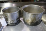 2 stock pots