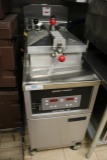 Henny Penny 600 gas chicken fryer s/n AN1307030