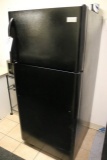 Frigidaire refrigerator - missing handle