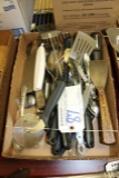 Box assorted kitchen small wares