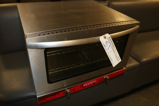 Avantco 177C016 counter convection oven - nice