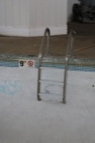 Stainless 3 step pool ladder