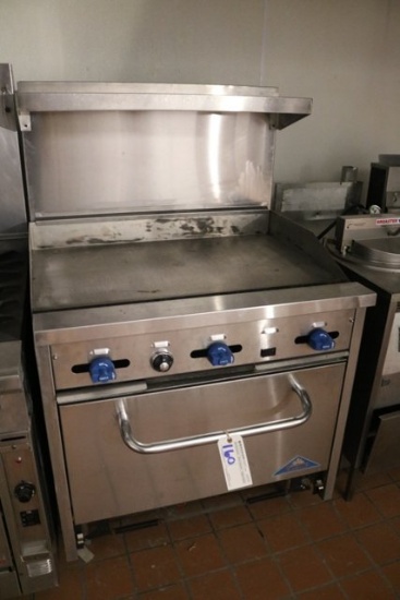 Castle 36" gas flat grill w/ convection oven & over shelf - Nice
