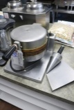 Co-Bat-Co waffle cone maker w/ molder