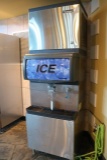 Scotsman CME506AS-1H ice cuber with ice dispenser bin - single phase - 500#