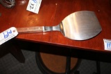 Large spatula