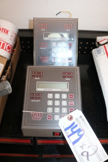 2 TMS800 consoles