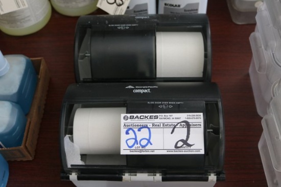 2 Toilet paper dispensers