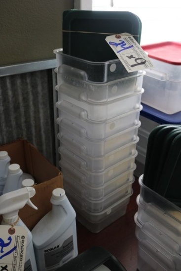 9 - 2 qt food storage containers w/ 2 lids
