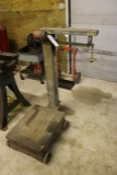 Gaston portable scale
