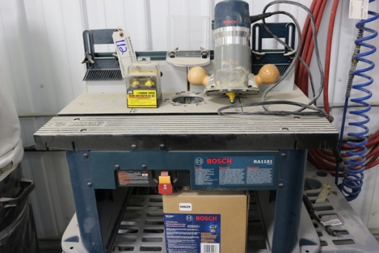 Bosch router with counter top router table