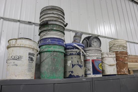 Misc. used 2 & 5 gallon buckets
