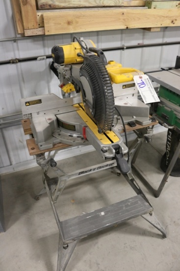DeWalt DWS780 double bevel sliding compound miter saw