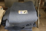 Times 4 - Blue packing blankets