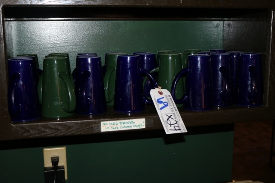 Times 29 - Blue & green coffee cups