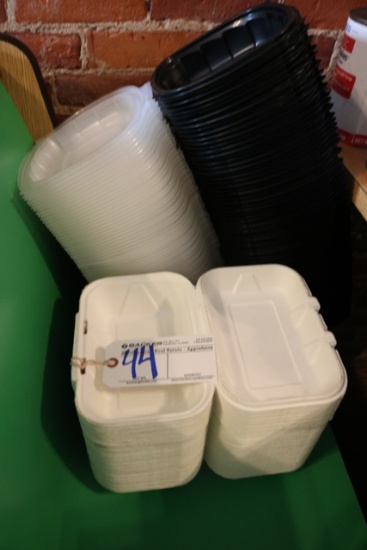 Hinged lid sandwich containers