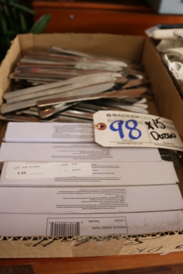 Box dining knifes