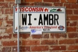 Wisconsin Amber Big Liscense plate beer sign